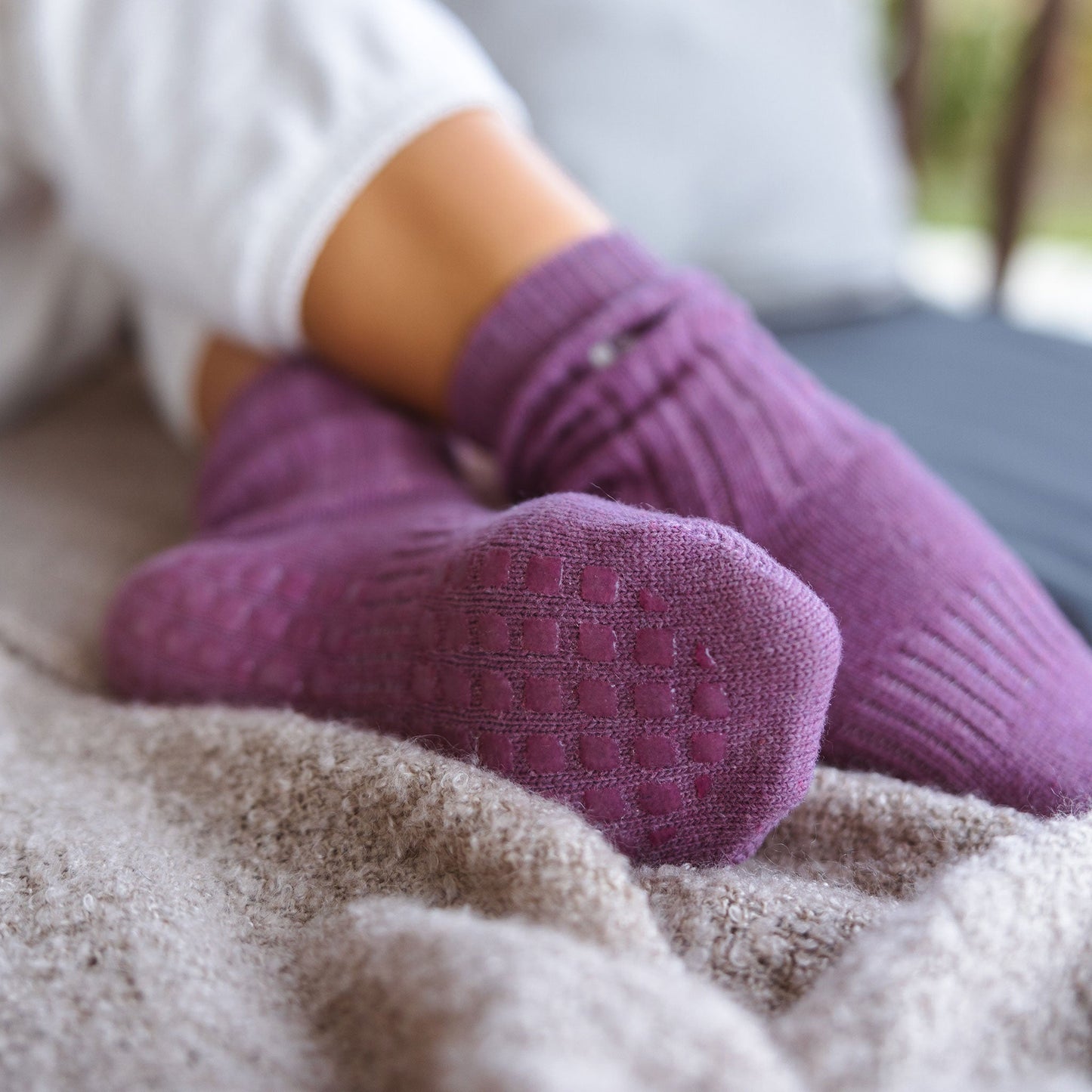 Little Yoga Socks Serene Socks- Adult Merino Wool Non-Slip Socks- Viola- 1 pair
