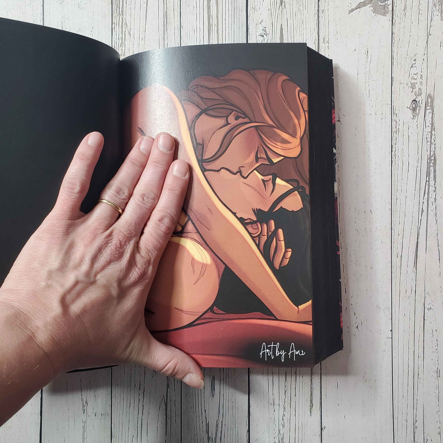 Cassie Alexander Extra Wicked Things Deluxe Version w/All Black Pages & 30 Illustrations