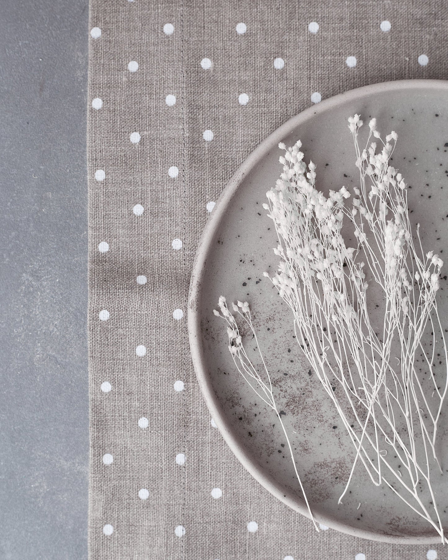 Soft Linen Table Runners