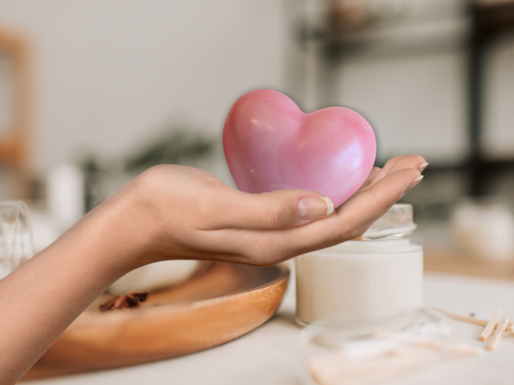 Holiday Special Wax heart freshener for closets and drawers – Limited Edition Scents for the Festive Season