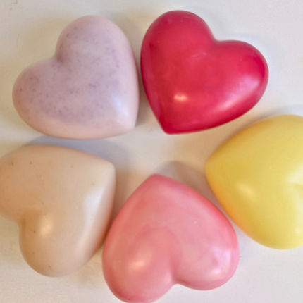 Holiday Special Wax heart freshener for closets and drawers – Limited Edition Scents for the Festive Season