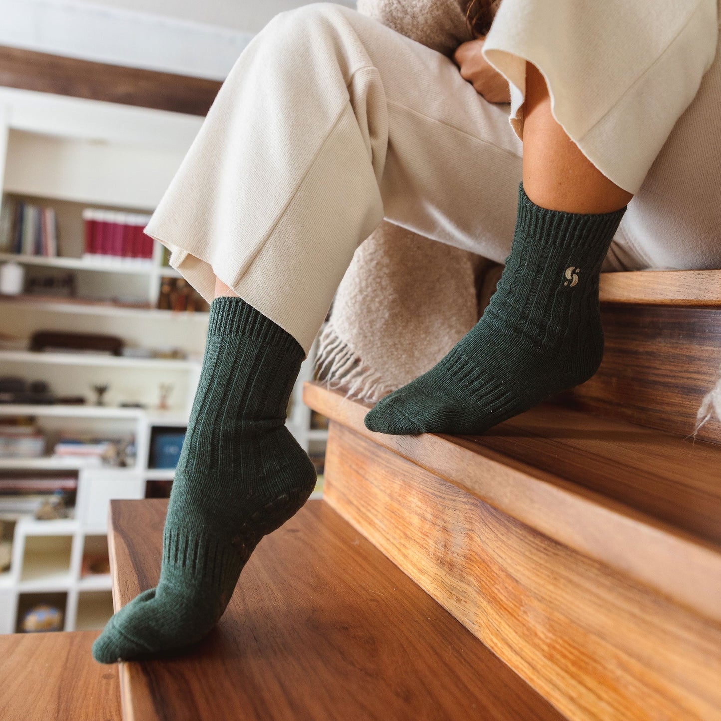Little Yoga Socks Serene Socks- Adult Merino Wool Non-Slip Socks- Dark Green- 1 pair
