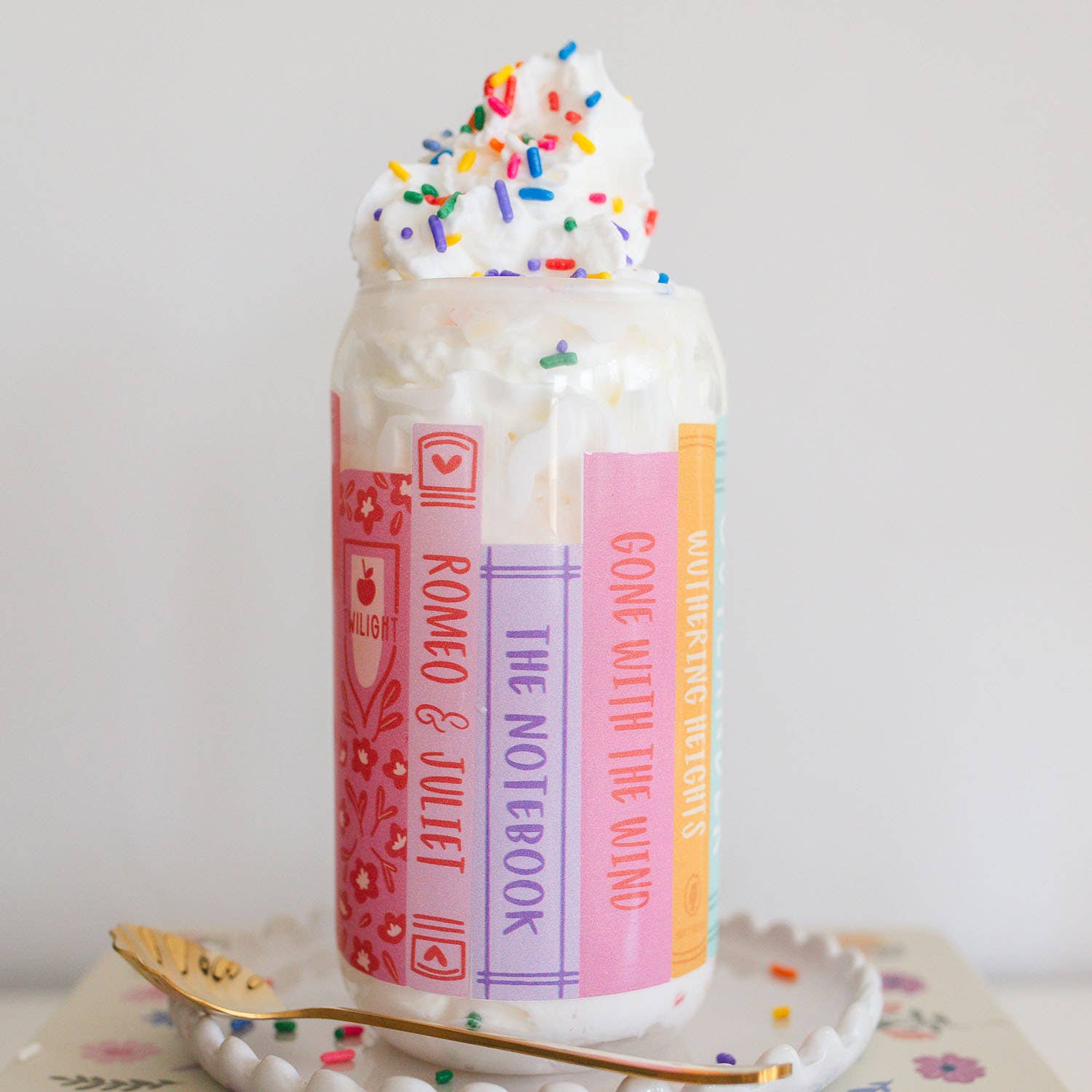 Pippi Post - Romance Novels Books Glass Can