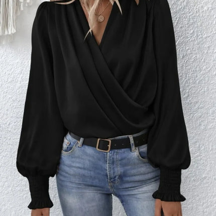 Susie's Lantern Sleeve Blouse