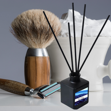 Bold & Masculine Reed Diffuser Collection – Sophisticated Scents with Obsidian, Currant, Wood & Smoke