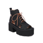 Black Denim / 35
