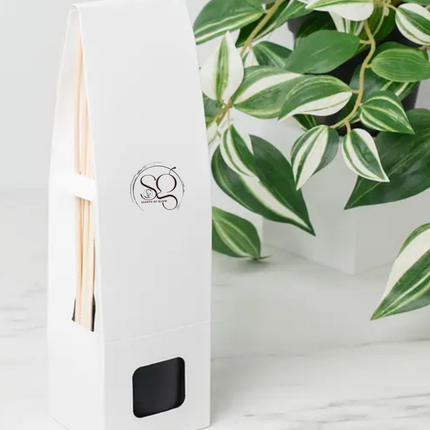 Bold & Masculine Reed Diffuser Collection – Sophisticated Scents with Obsidian, Currant, Wood & Smoke