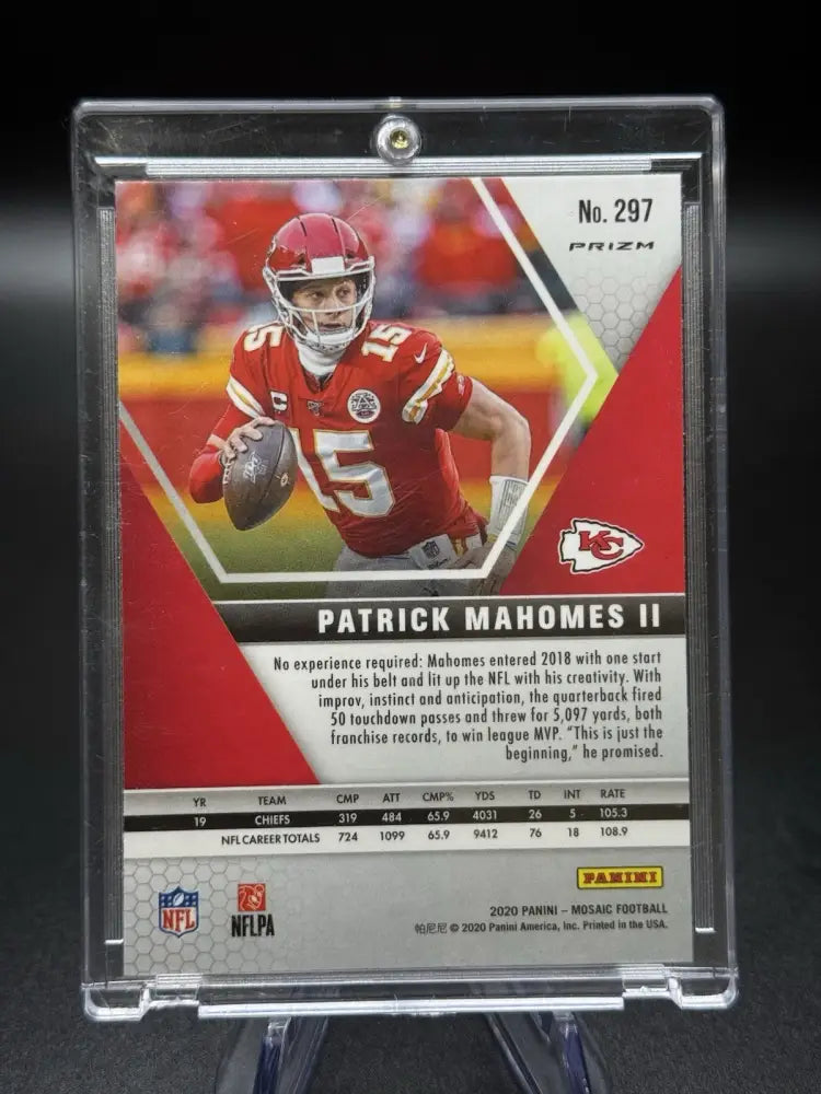 2020 Panini Mosaic - MVPs Patrick Mahomes II #297 Green Mosaic Prizm
