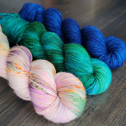 Flower Moon 3 skein kit