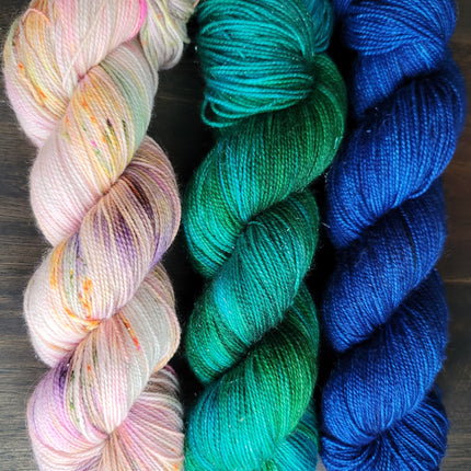 Flower Moon 3 skein kit