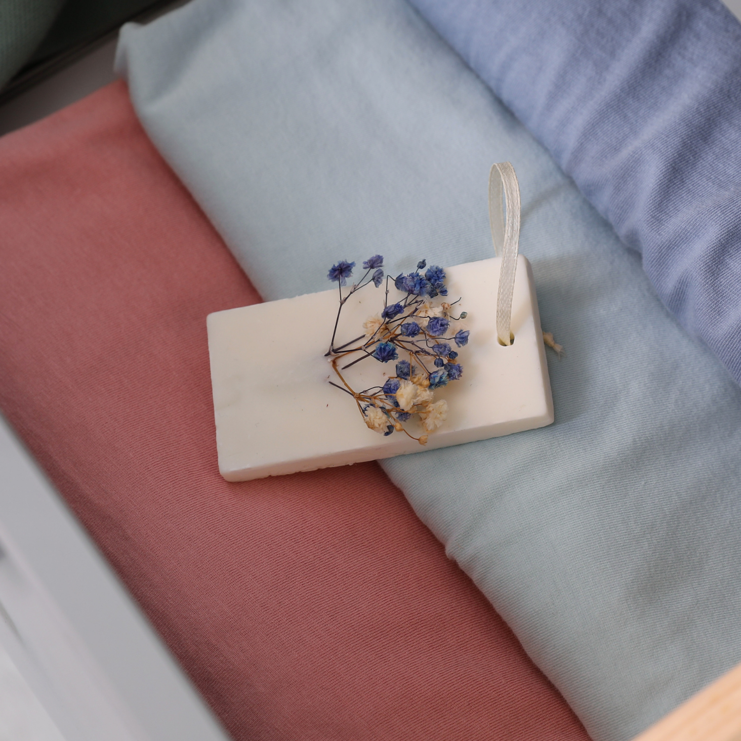 Botanical Wax sachet - Romantic & Floral – Elegant Floral Blends for Gifting & Everyday Luxury