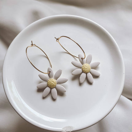 Placed by Grace - Daisy Hoops I Summer Wild Flower Collection