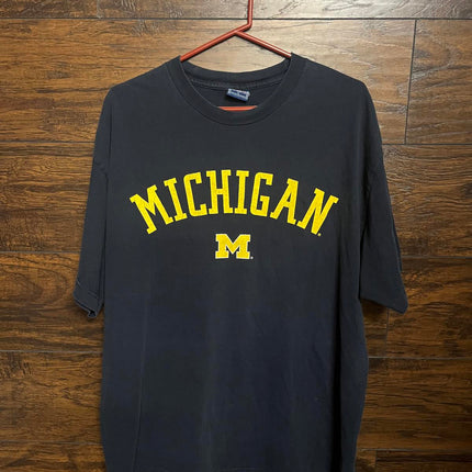 Vintage University of Michigan Shirts Wolverines T-shirt