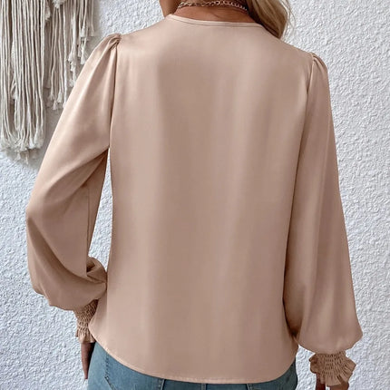 Susie's Lantern Sleeve Blouse