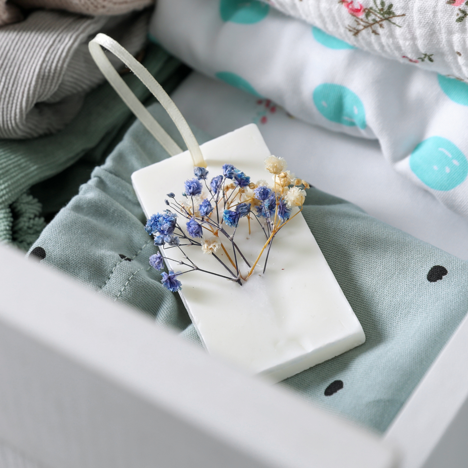 Botanical Wax sachet - Cozy & Comforting  – Warm, Inviting Scents for Relaxation & Seasonal Gifting