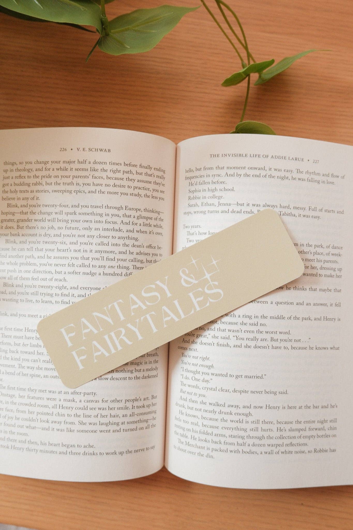 The Tiny Bookshelf - Green Garden Bookmark Collection