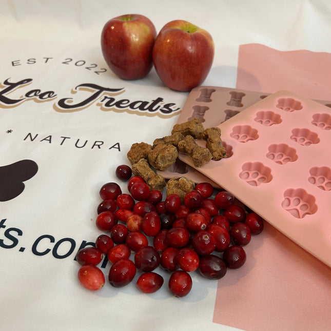 Lucy Loo Treats - Apple & Cranberry - (5 oz. Bag)
