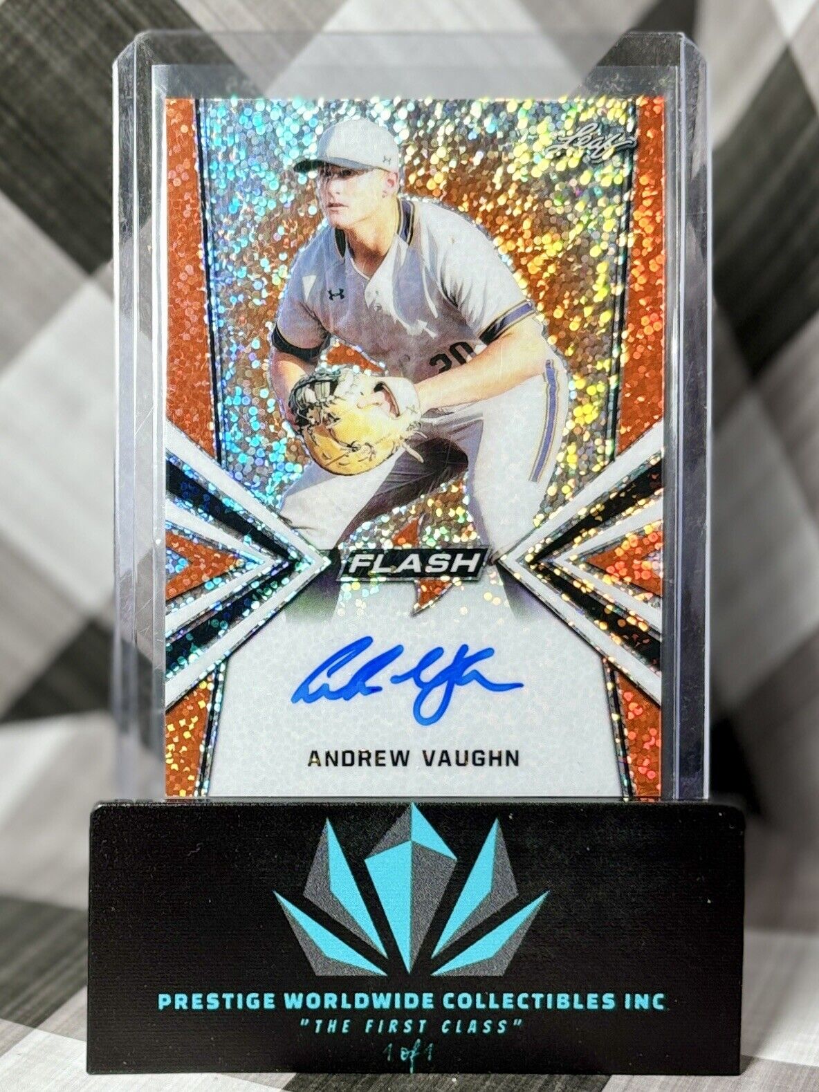 Andrew Vaughn 2019 Leaf Flash Orange Sparkle Rookie Auto /10 #BA-AV1 White Sox