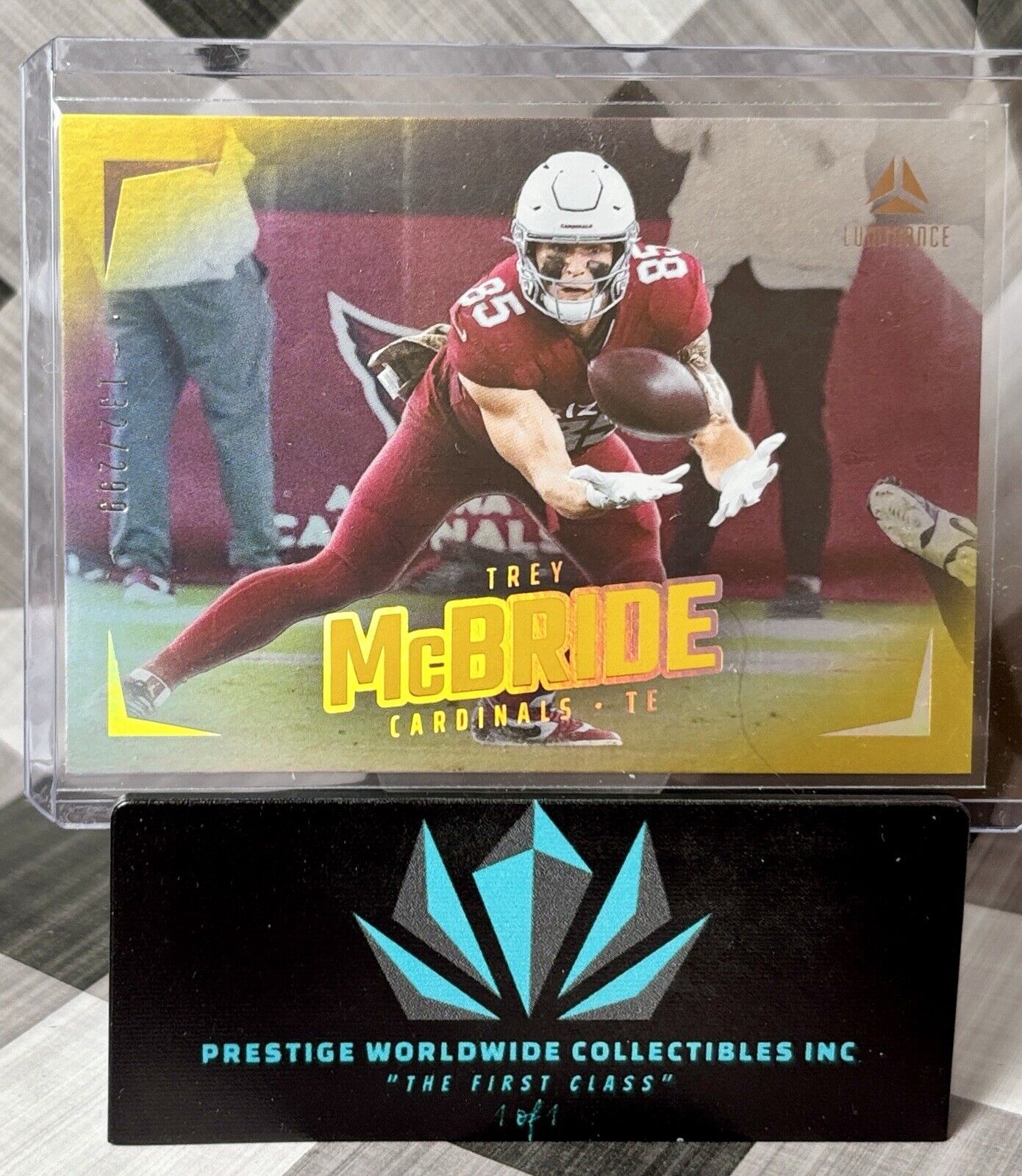Trey McBride 2024 Panini Luminance Horizontal Gold /299 #99 Arizona Cardinals