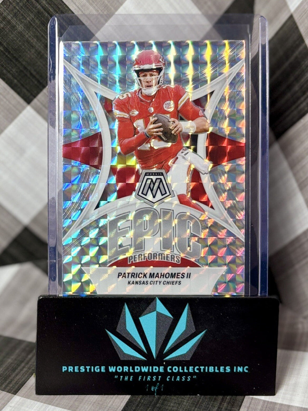 Patrick Mahomes 2024 Panini Mosaic Epic Performers Silver Mosaic #EP-PH Chiefs