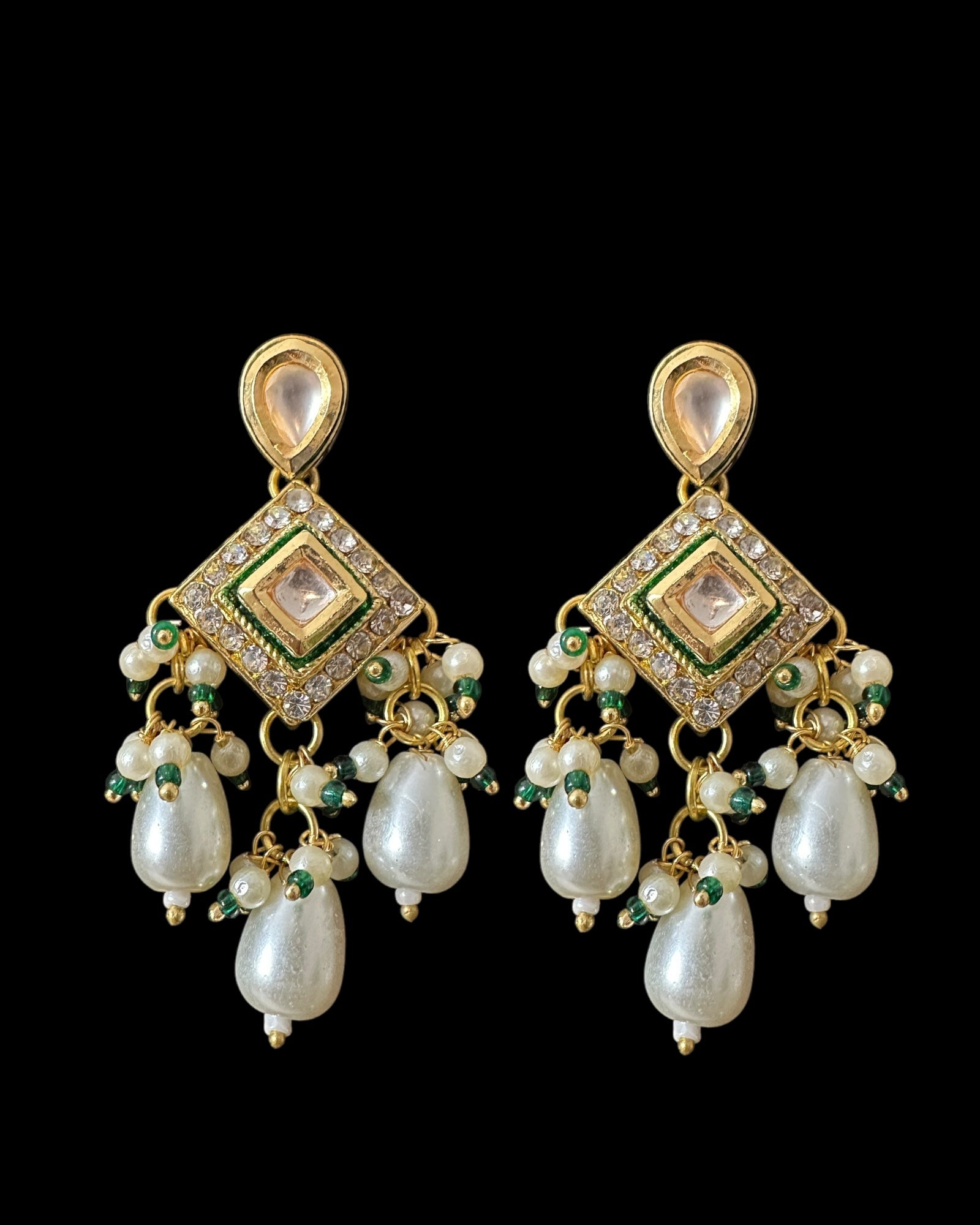 PS552 High quality kundan and pearl pendant set ( READY TO SHIP )