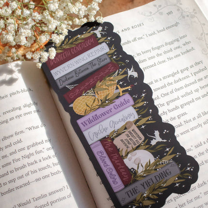 Meaggie Moos - Manon's Bookshelf Bookmark | Throne of Glass