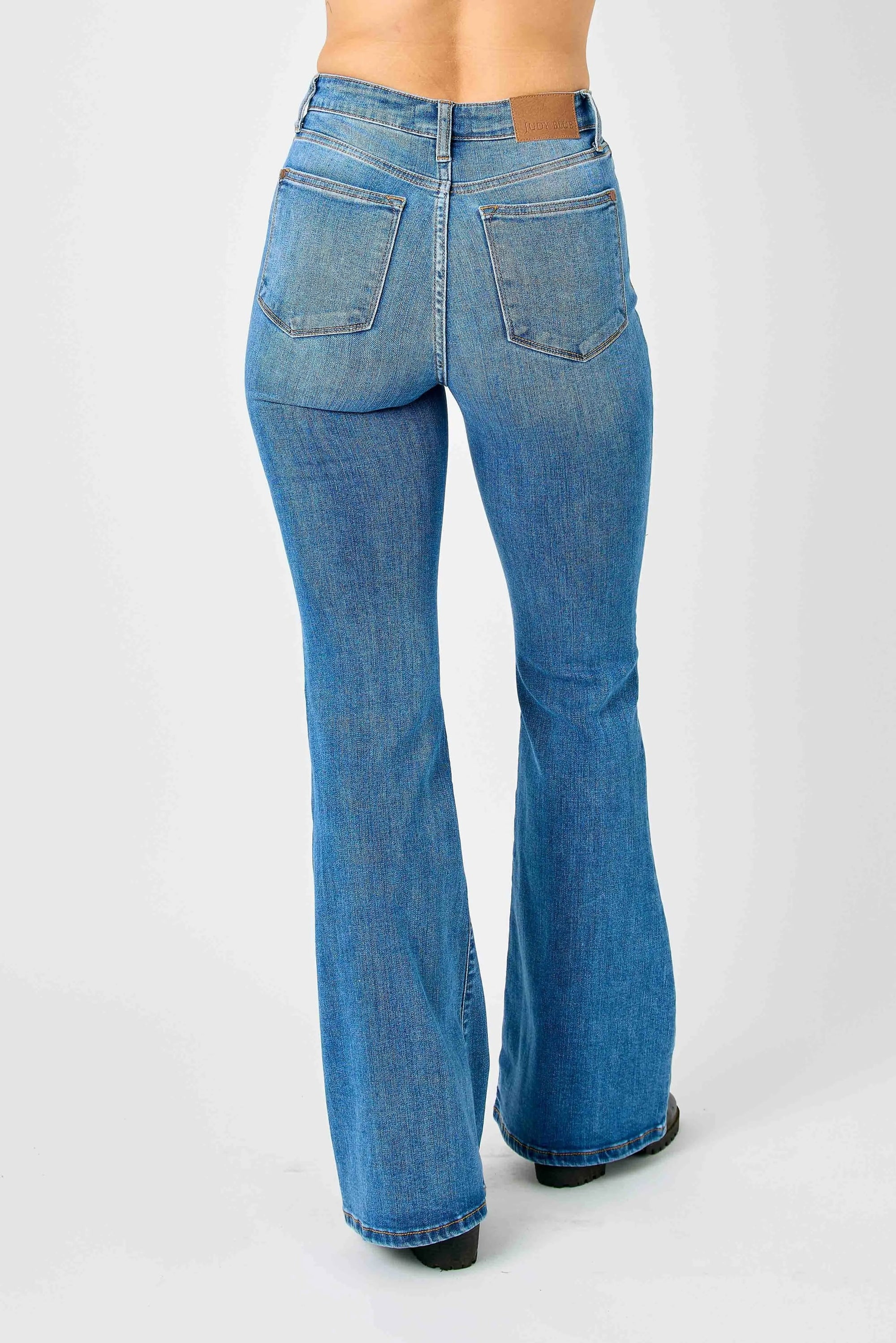 Judy Blue Full Size Hw Classic Flare Jeans