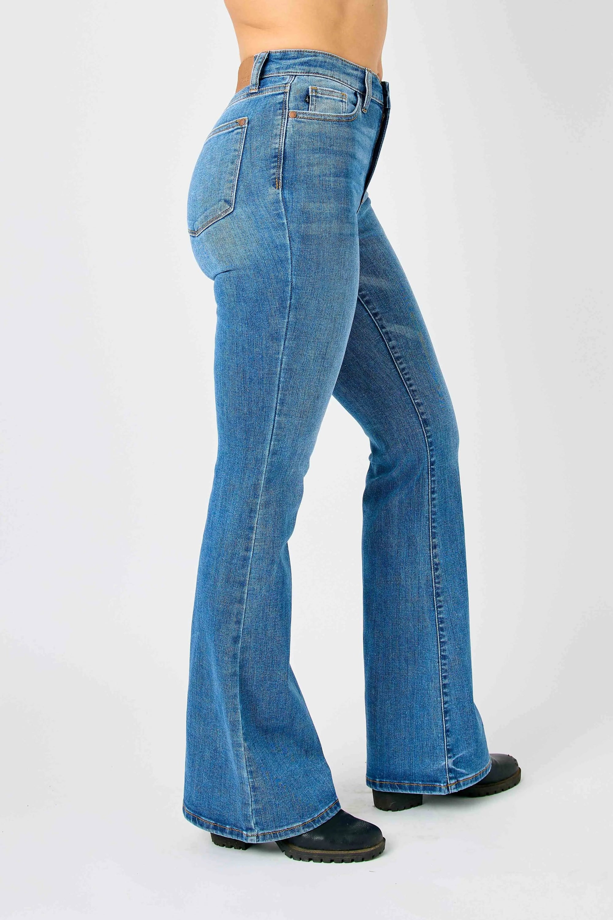 Judy Blue Full Size Hw Classic Flare Jeans