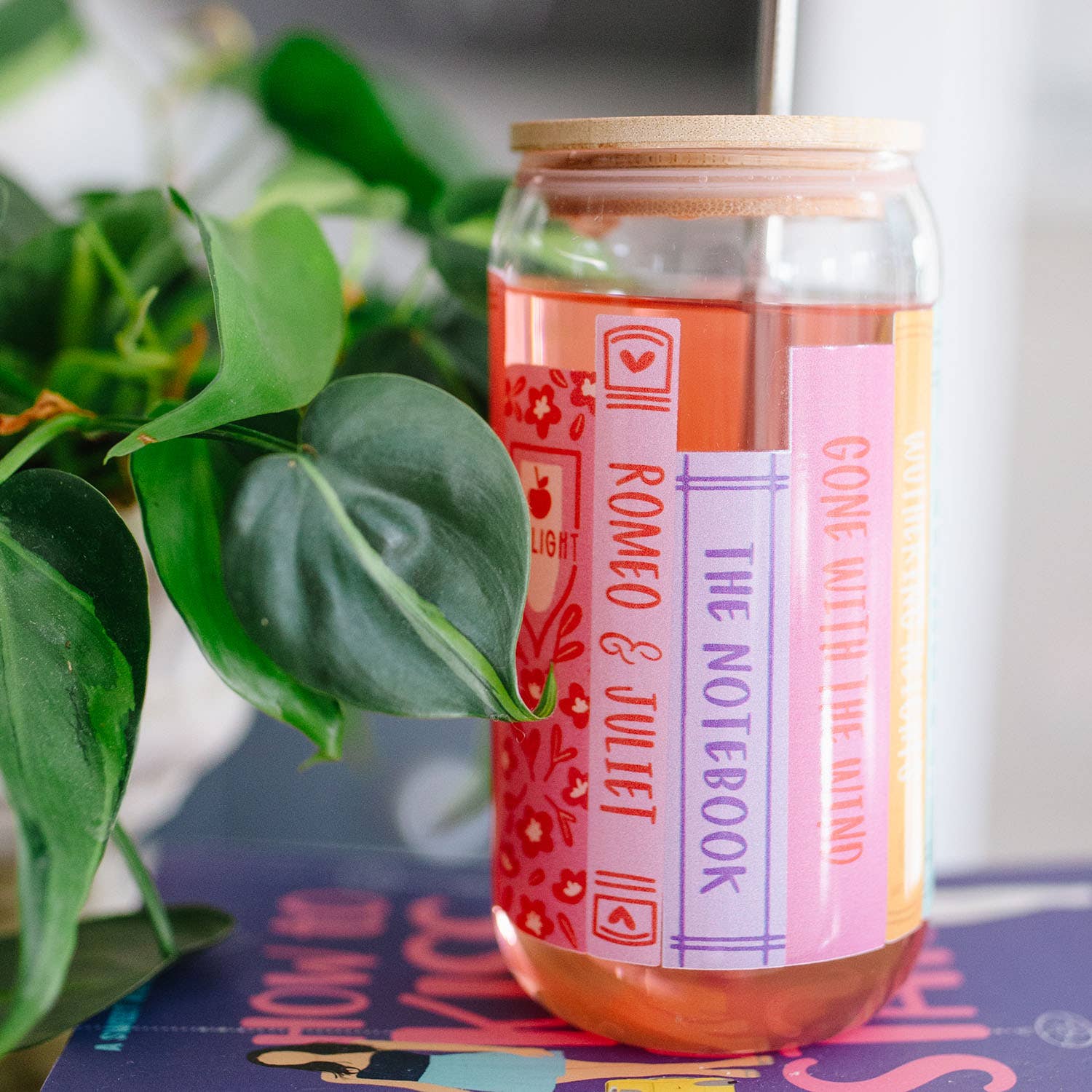 Pippi Post - Romance Novels Books Glass Can