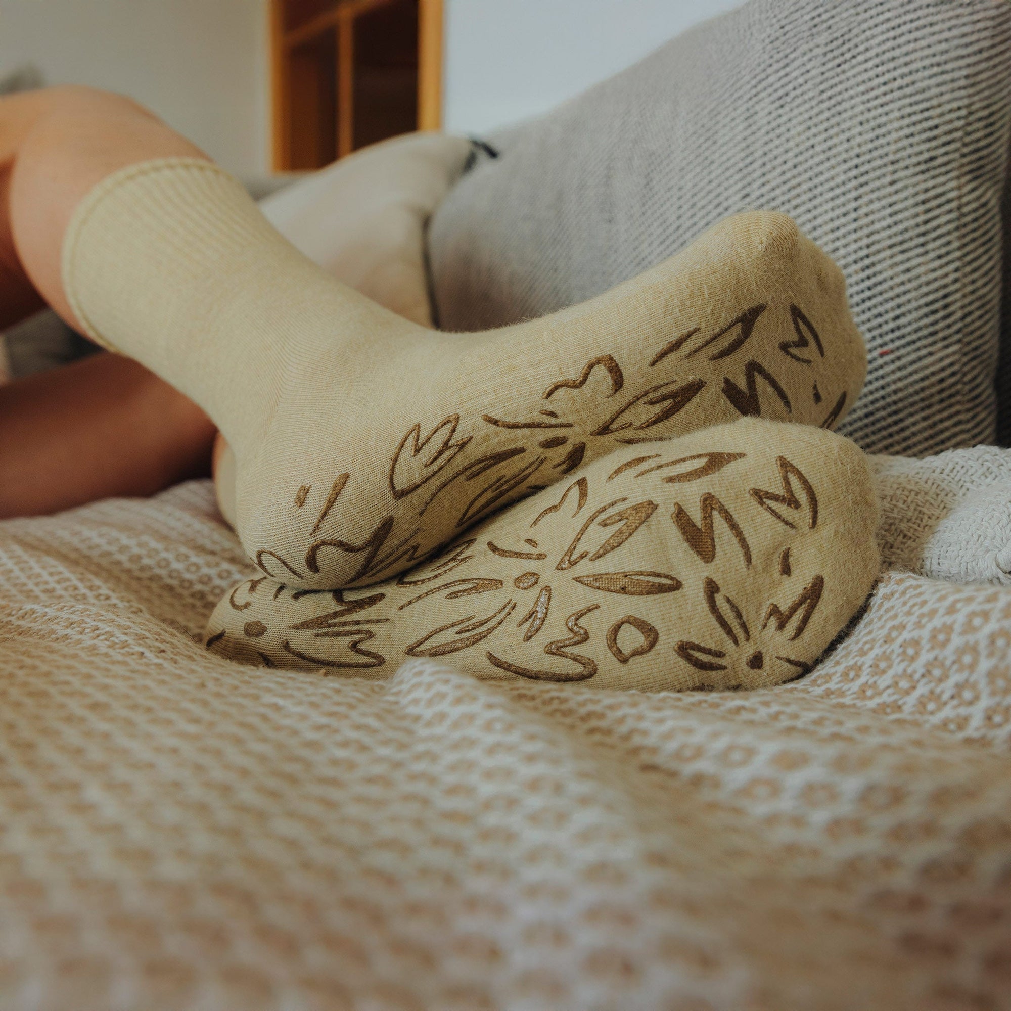 Serene Socks- Adult Organic Cotton Non-Slip Socks- 4 Seasons- Lemon- 2 Pairs