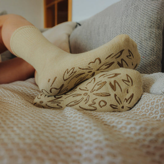 Little Yoga Socks Serene Socks- Adult Organic Cotton Non-Slip Socks- 4 Seasons- Lemon- 2 Pairs