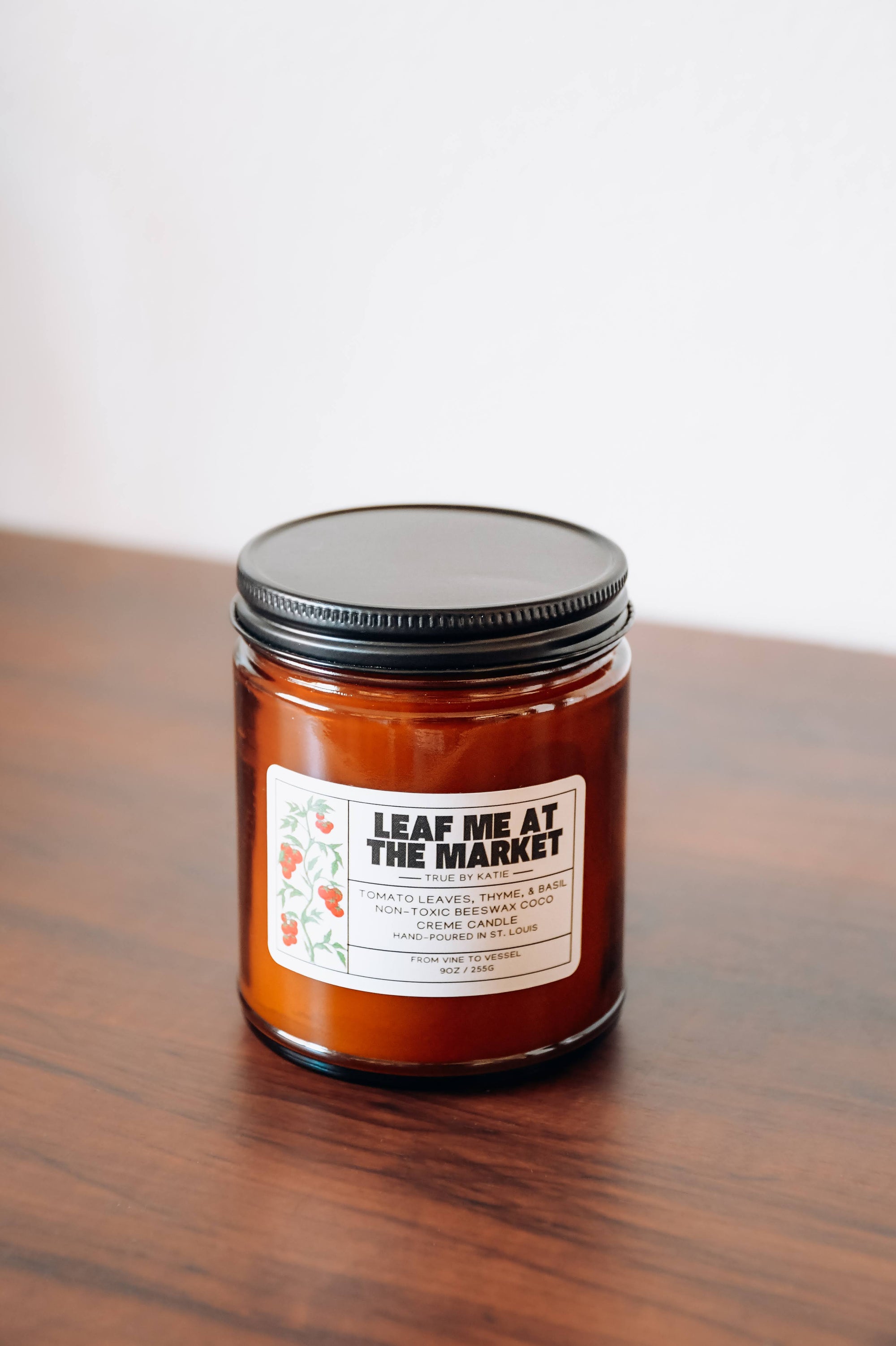 Leaf Me at the Market Candle