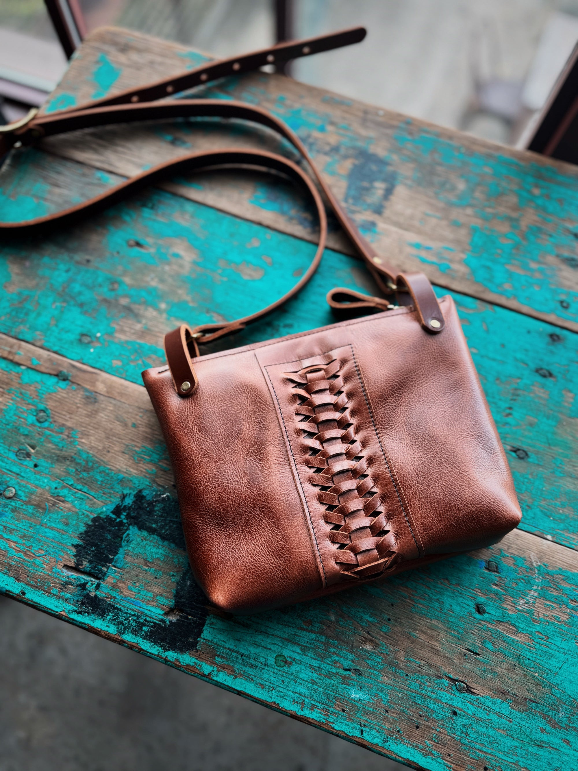 Bandoulière Hand Bag