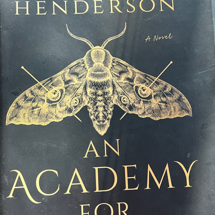 USED- An Academy of Liars