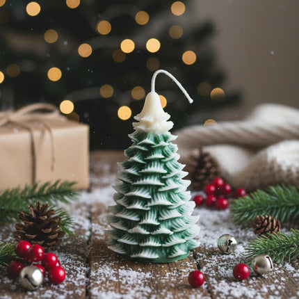 Handmade Christmas Tree Candle – Festive Winter Décor
