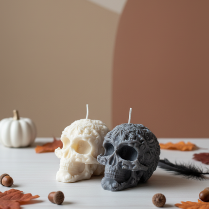 Handmade Skull Candle with Floral Details – Custom Colors & Scents for a Unique Touch