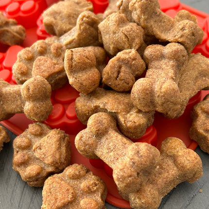 Lucy Loo Treats - Tilly’s Treat - Peanut Butter, Banana, & Bacon (7.5 oz. Bag)