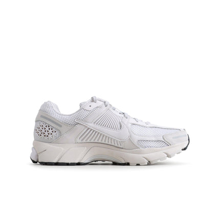 Nike Womens Zoom Vomero 5 - Triple White