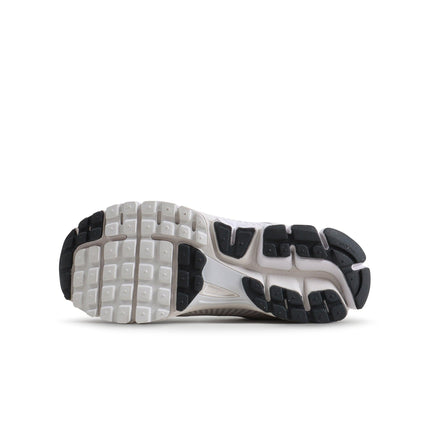 Nike Womens Zoom Vomero 5 - Triple White