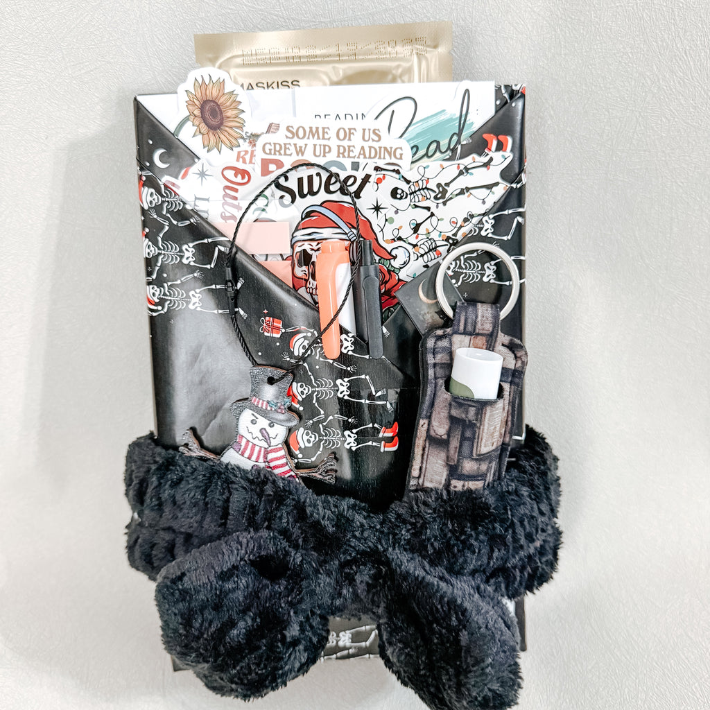 Christmas Blind Date with a Book