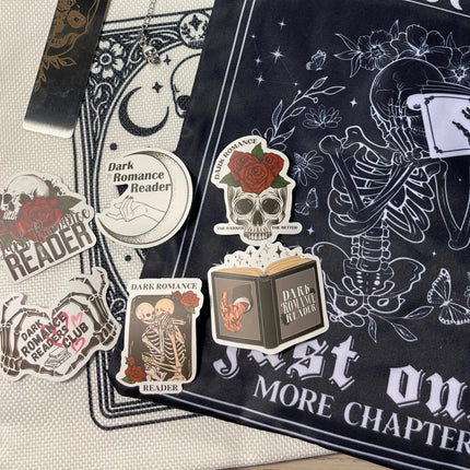 Gothic Skull Book Sleeves (see bulk rates)