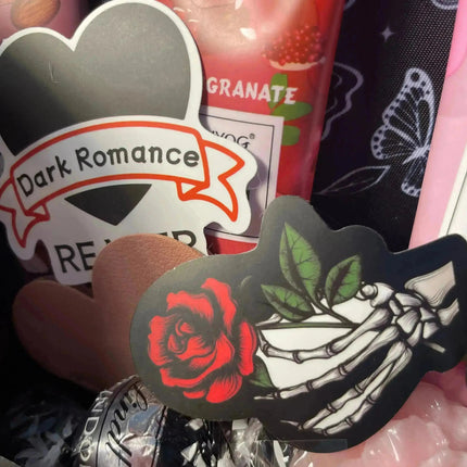 Dark & Spicy trope-gasm: books, goodies, toys!
