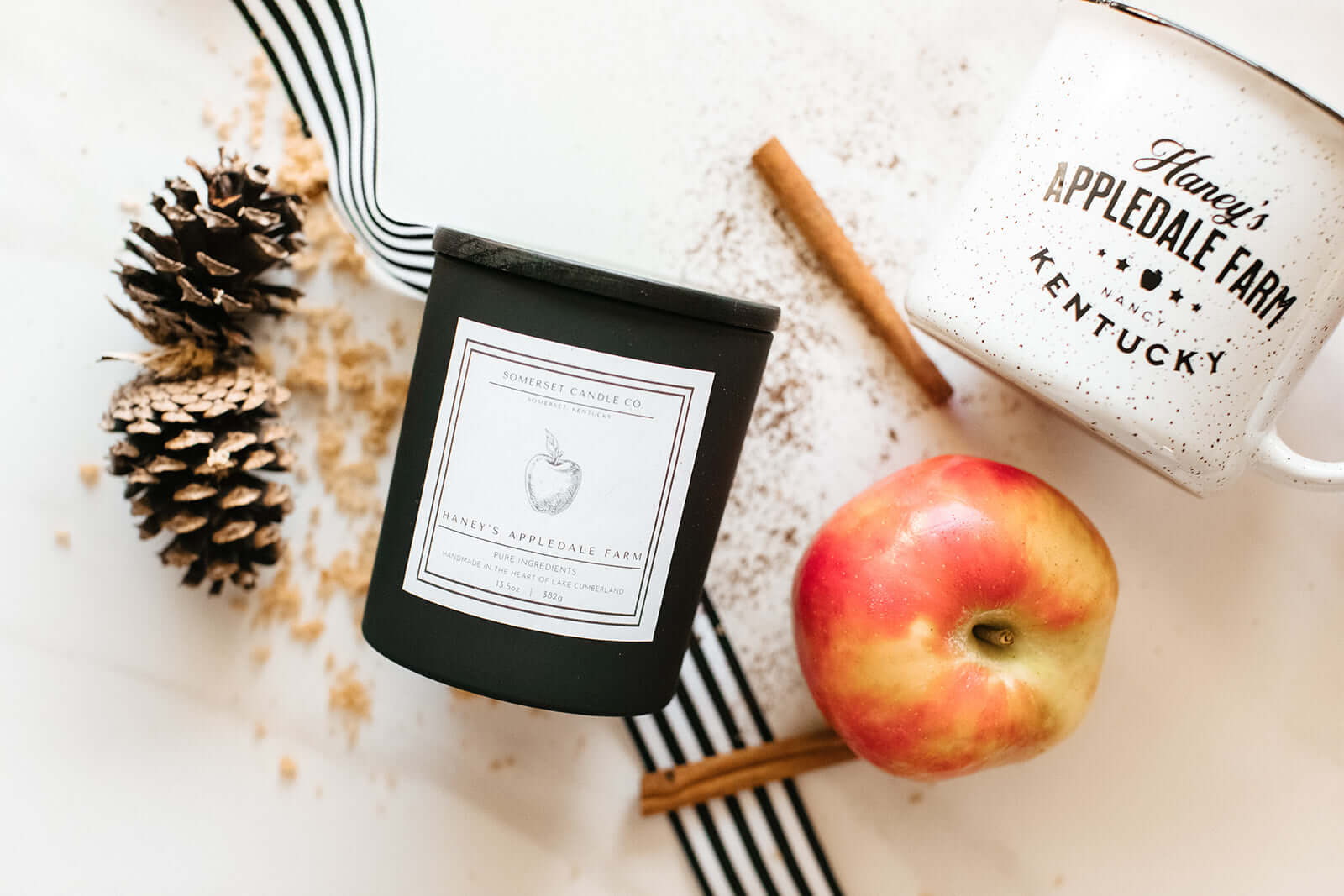 Haney's Appledale Farm Candle