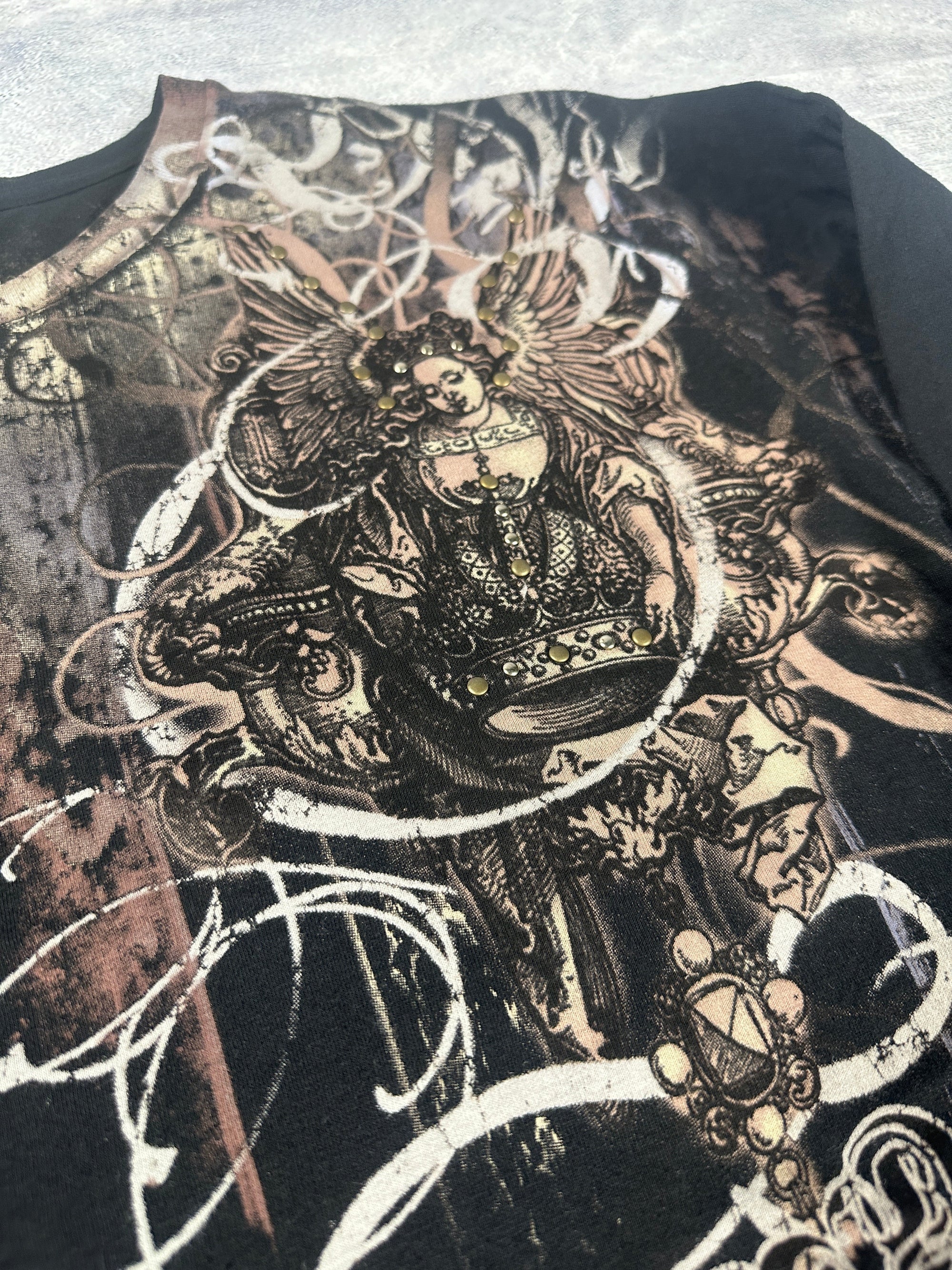 Resurge Angel Graphic Long Sleeve Shirt