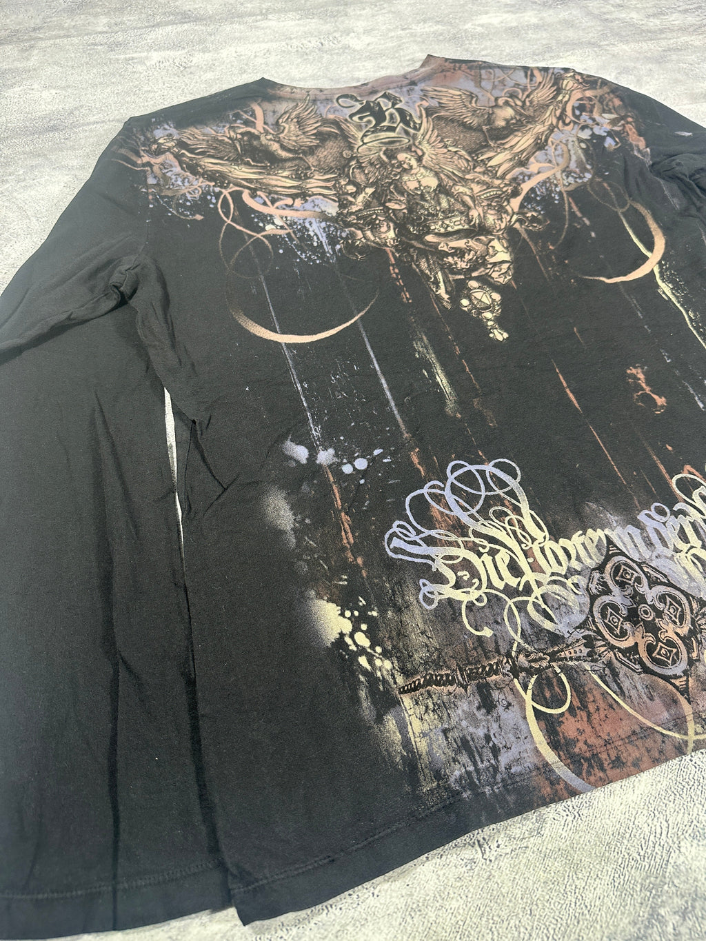 Resurge Angel Graphic Long Sleeve Shirt