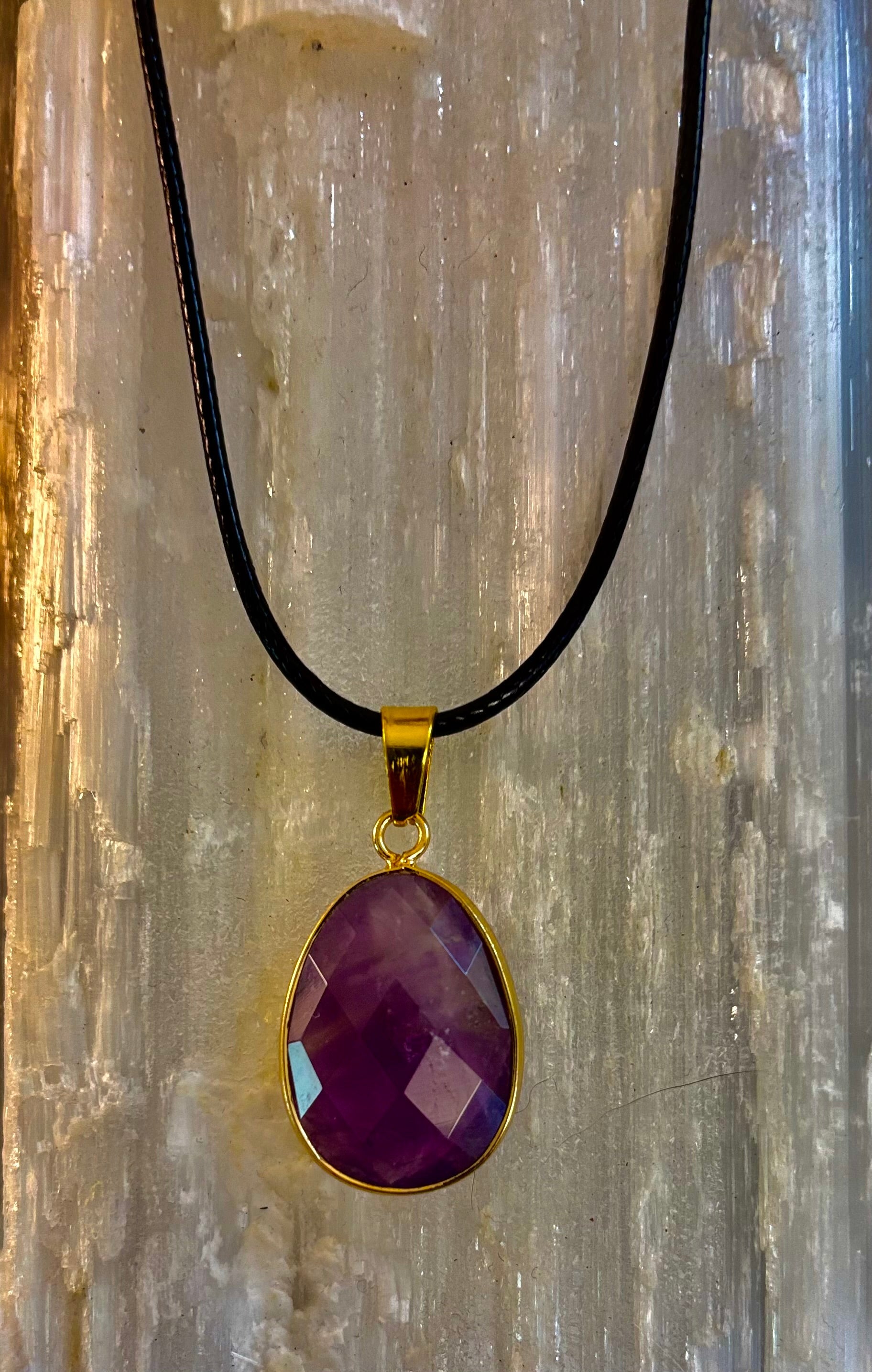 Crystal Drop Necklace – 1 inch Teardrop Pendant (Made in Australia)