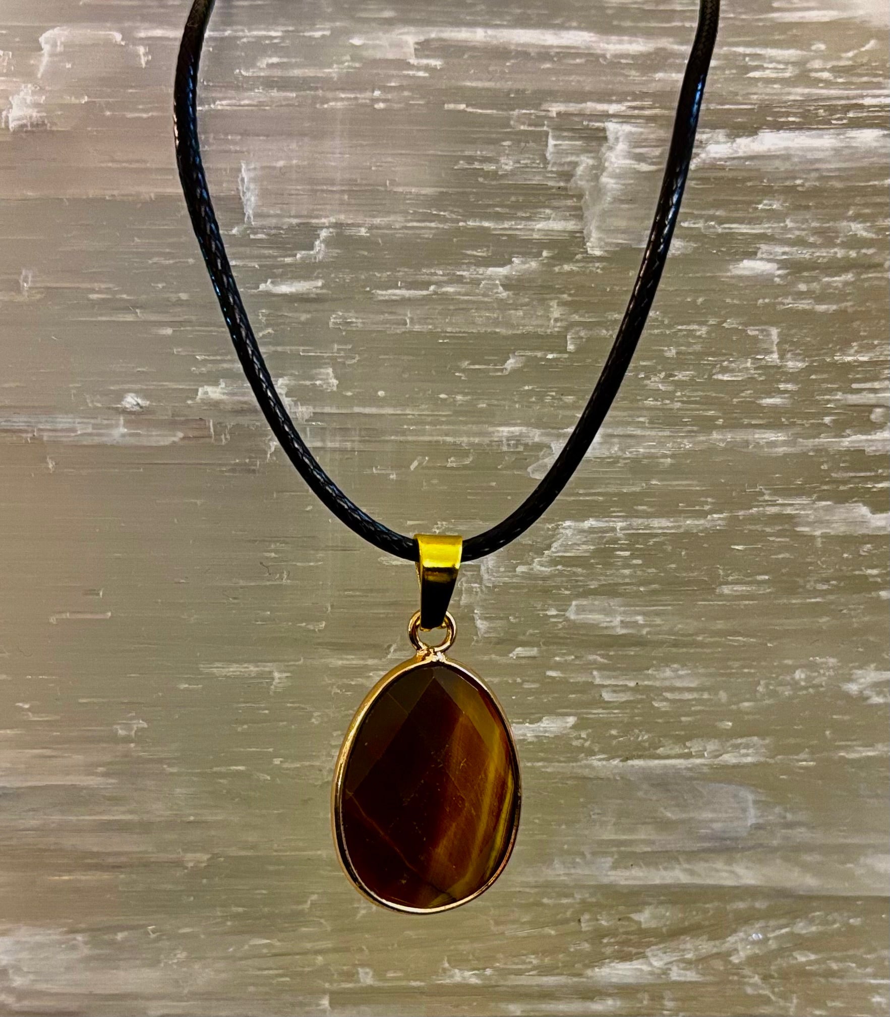 Crystal Drop Necklace – 1 inch Teardrop Pendant (Made in Australia)