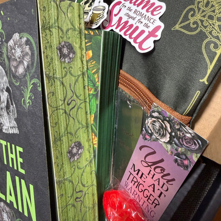 Special Edition Dark Romance Book Box - Sprayed Edges - Choose Your Theme