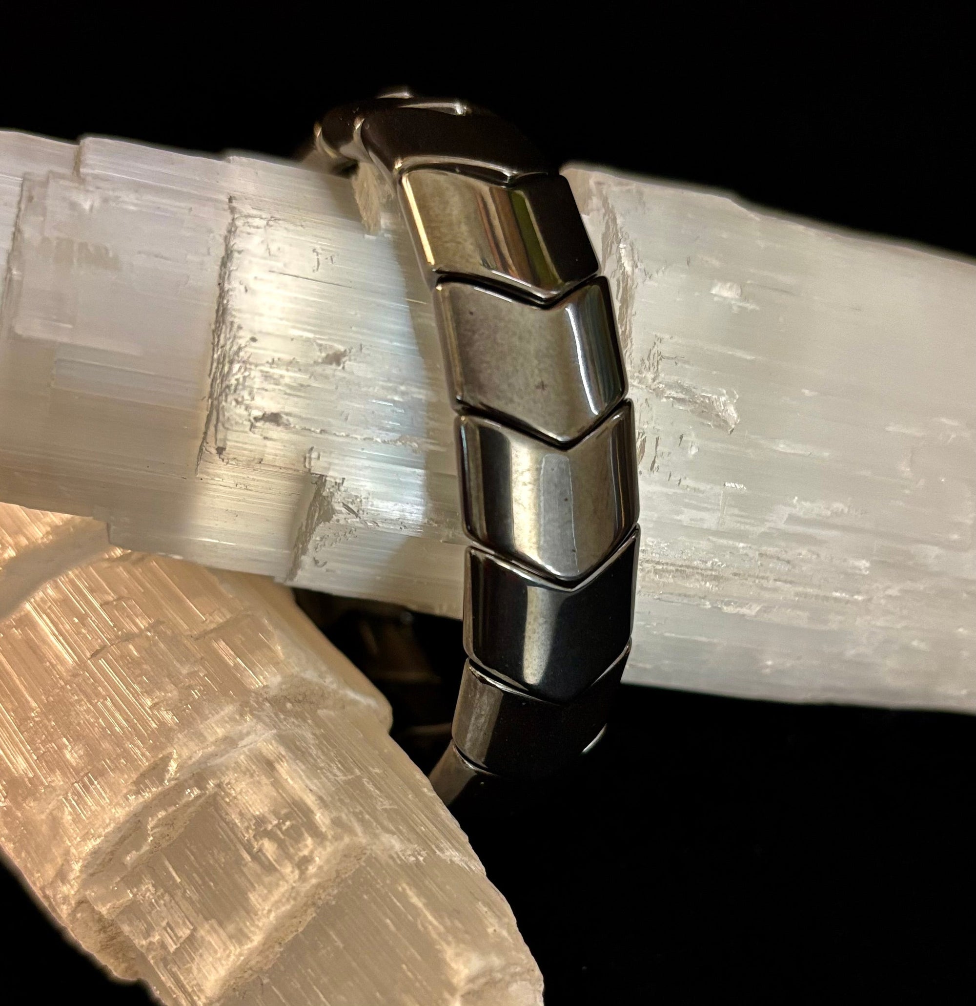 Grounded Strength Hematite Bracelet – Balance • Protection • Confidence (Medium–Large Wrists)