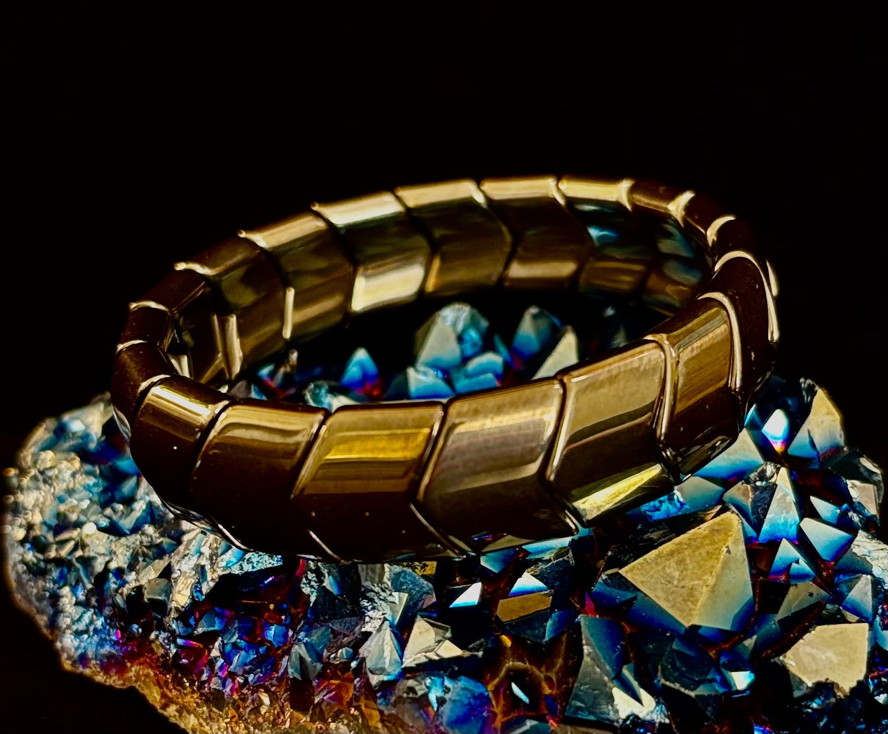 Grounded Strength Hematite Bracelet – Balance • Protection • Confidence (Medium–Large Wrists)